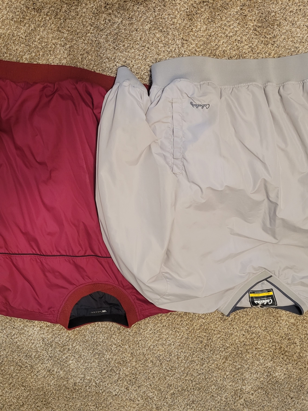 Cabela's Light Gray And Burgundy Men's Pullovers